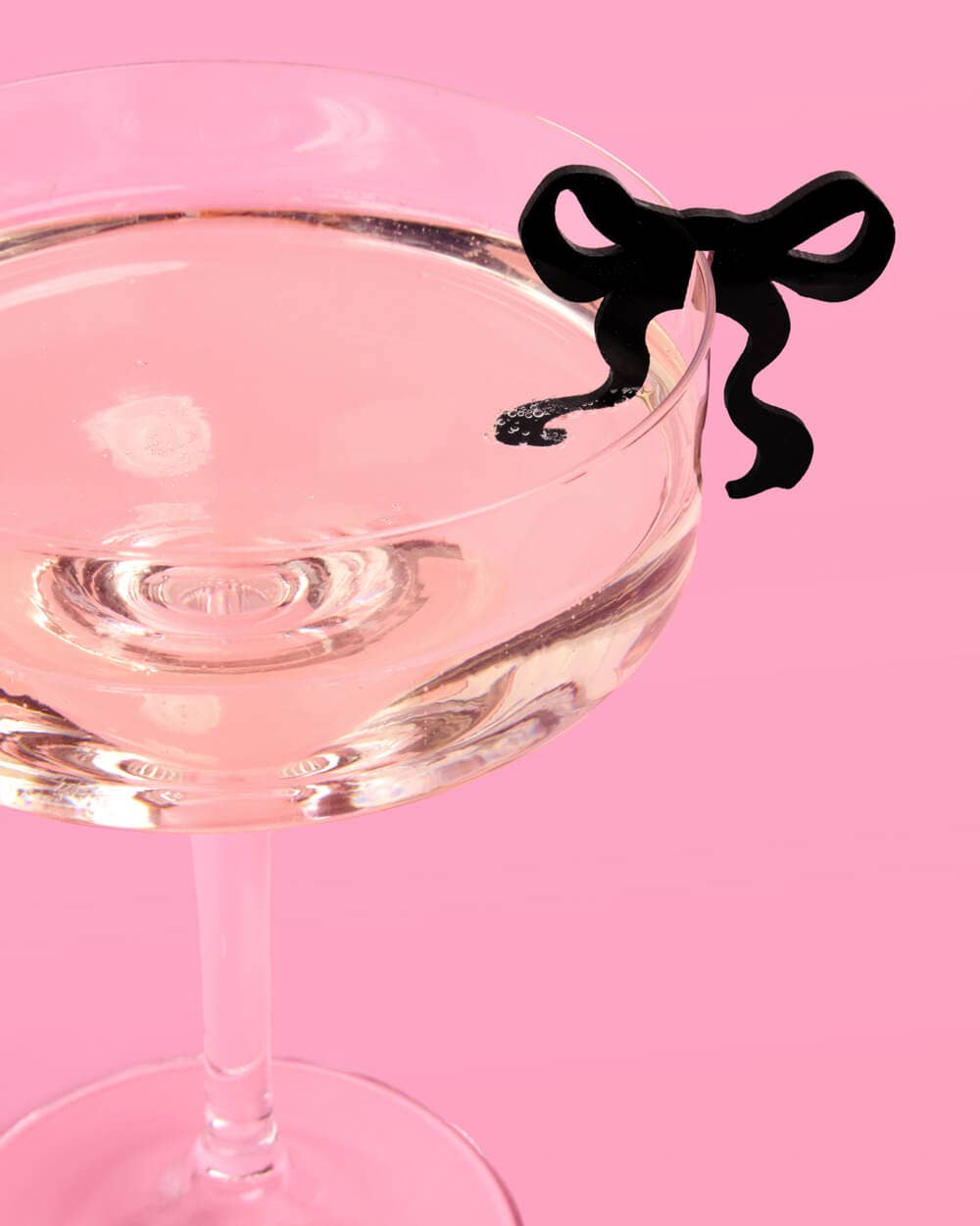 Little Black Bow Drink Markers