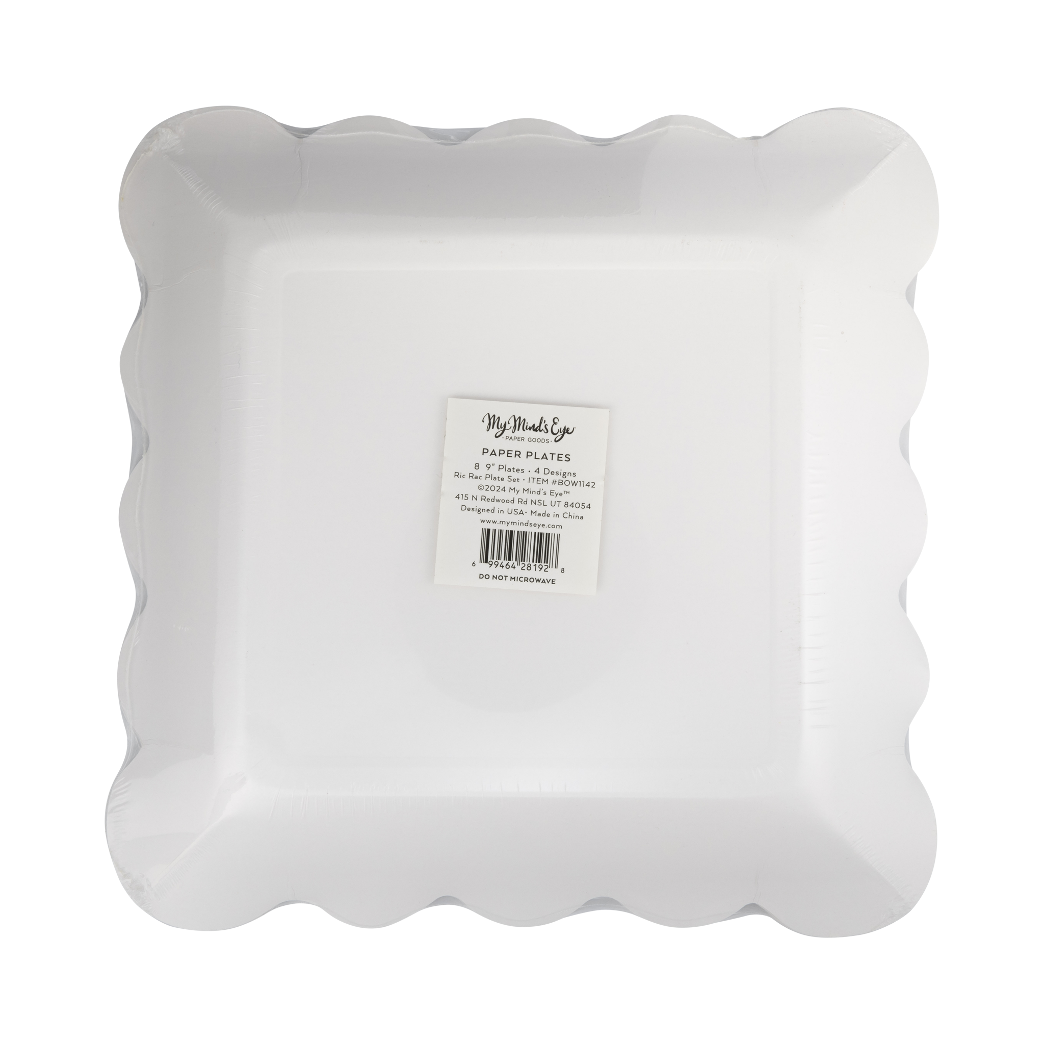 Scalloped Christmas Plate Set